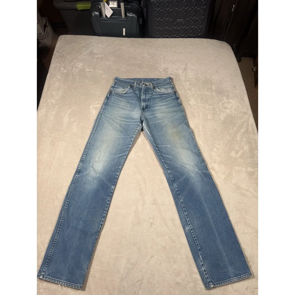 Vintage 70s Wrangler 13mwz Jeans Size 27x32 Faded Wisker Scovill Zip MADE IN USA